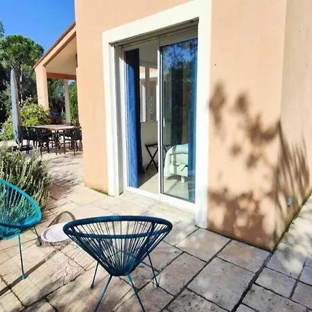 Apartment & For 8 People *